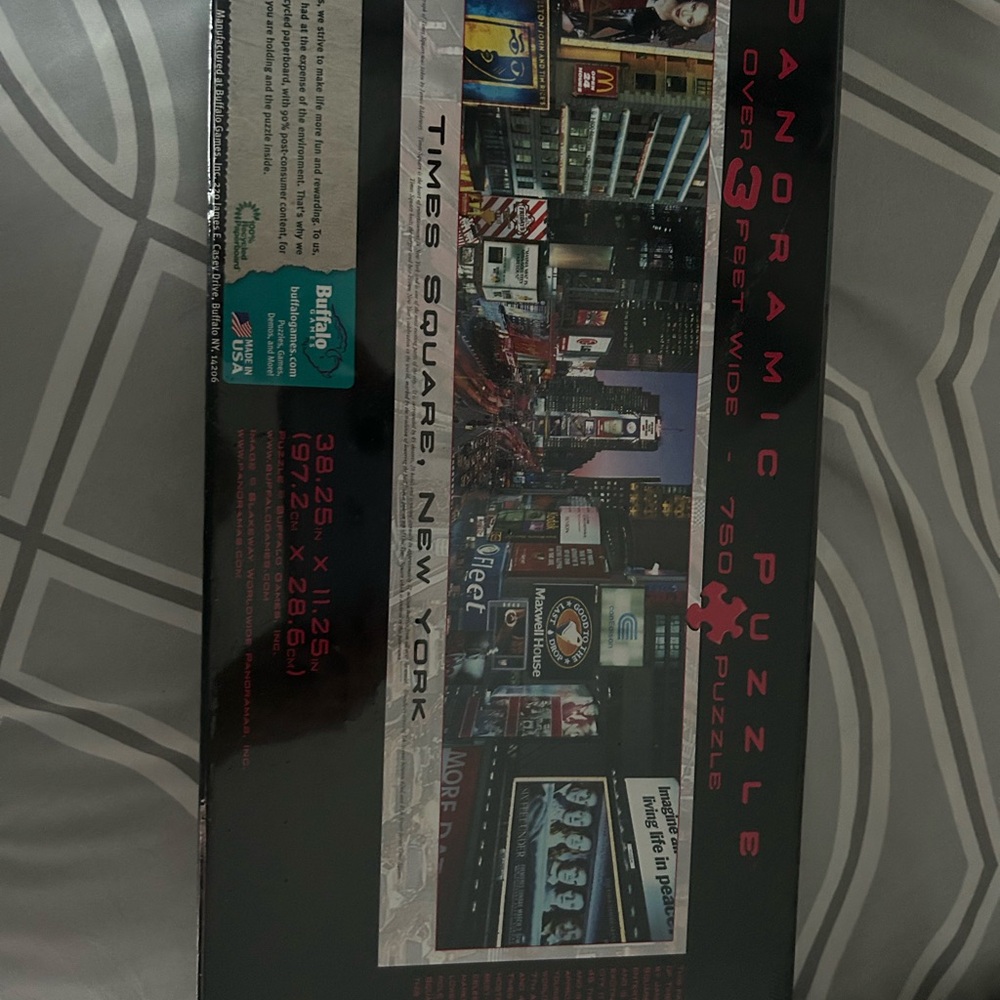 Buffalo David Bitton 750-Piece Puzzle - Picture 1 of 4